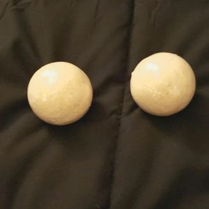 Vanilla coconut mini bath bombs